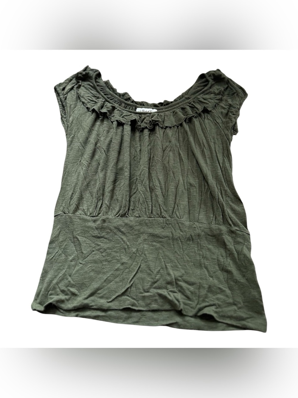 💙3/$15🆕Belle Du Jour Olive Green Ruffle Neck Cap Sleeve Top